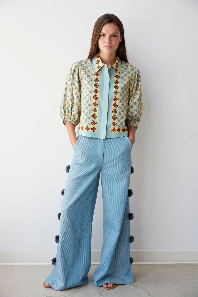 Tuck Sleeve Shirt