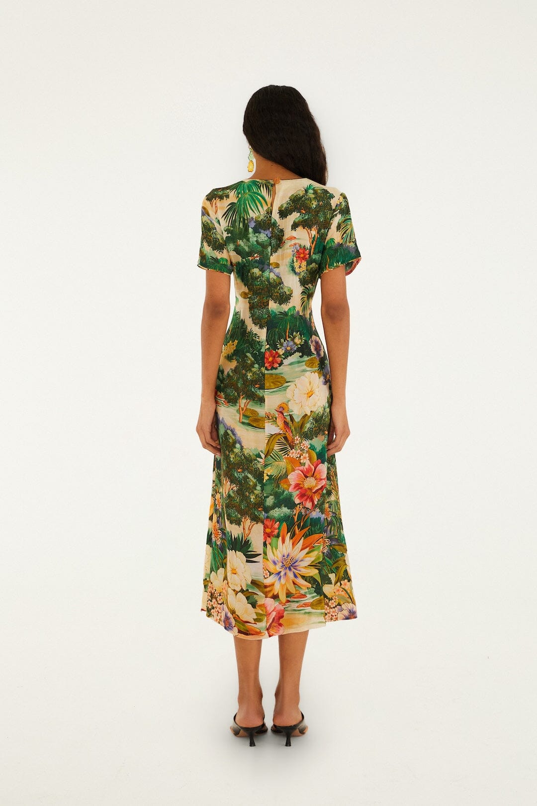 Oriental Garden Multicolor Short Sleeve Maxi Dress