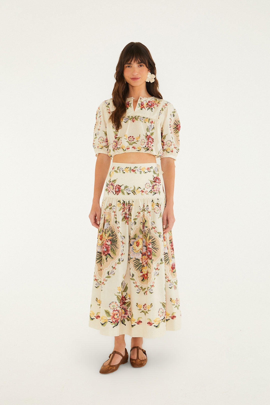 FLORAL MOSAIC TAPESTRY CREAM BLOUSE