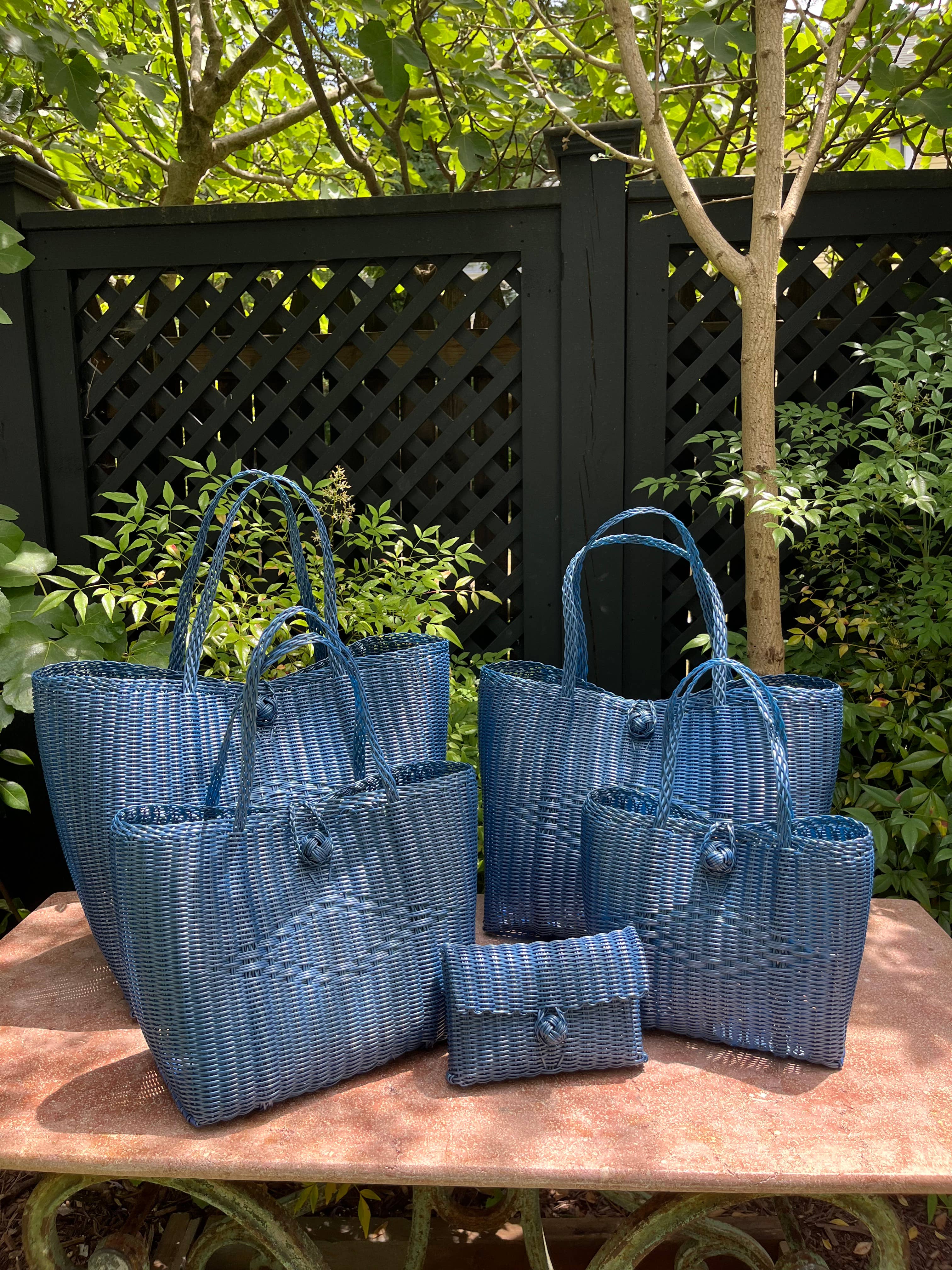 Medium, Solid in Fog Blue Tote