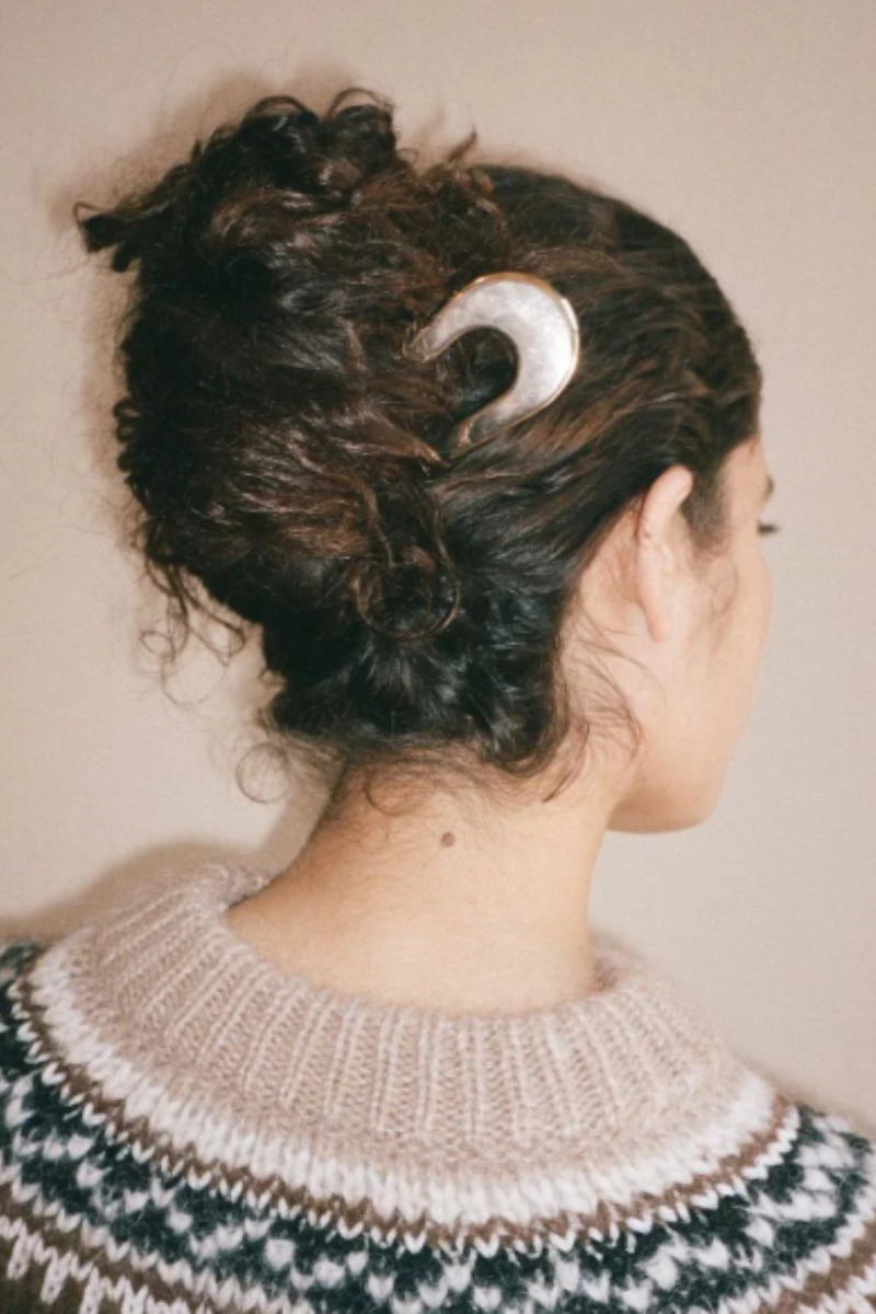 Hair Pin in Gold Tiara