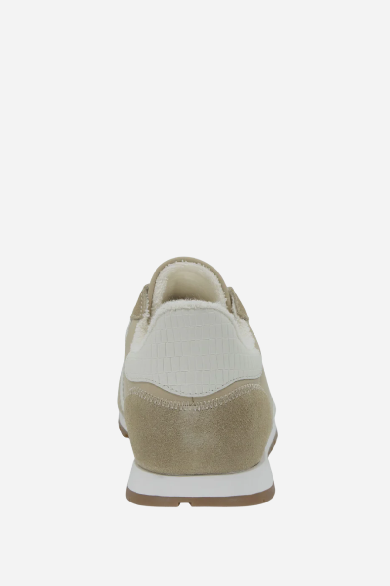 Back 70 Streetwear Asian in Almond Sneakers