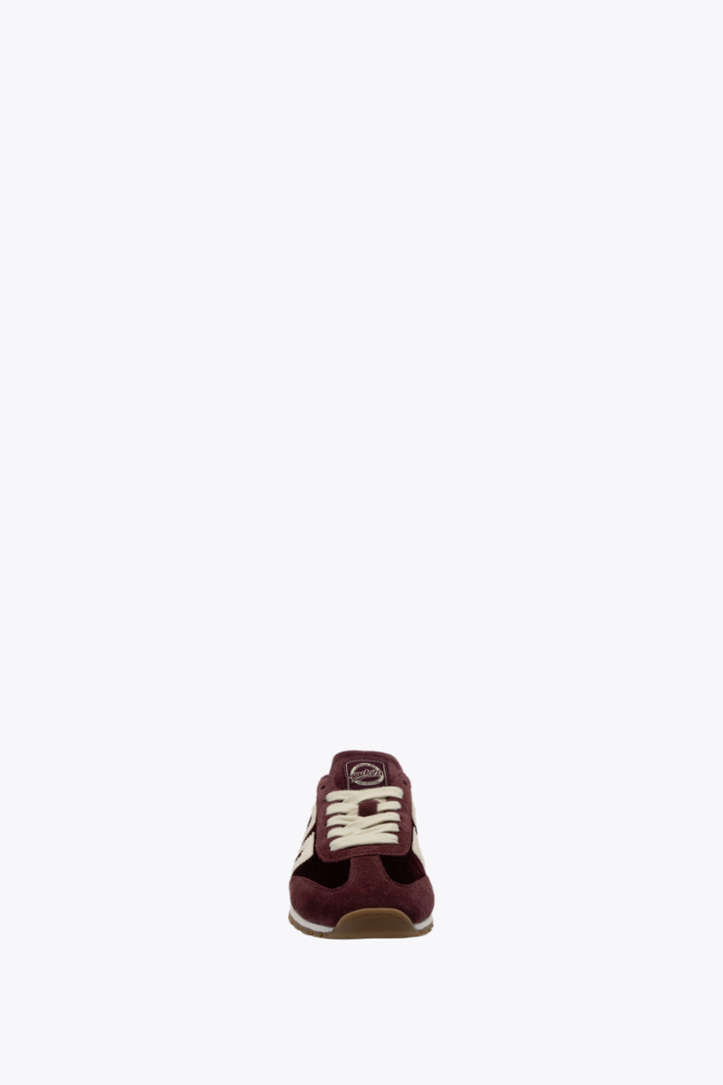 Back 70 Streetwear Venice in Velvet Wine Sneaker
