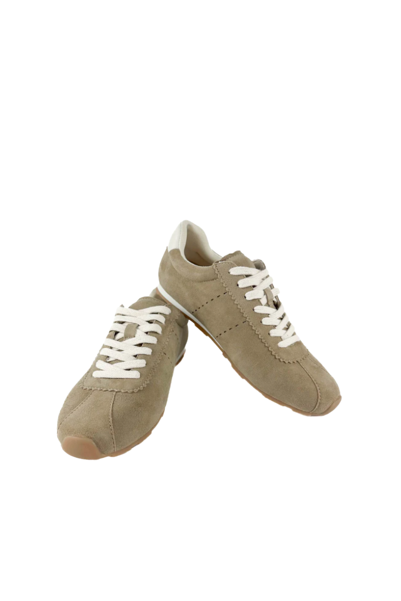 Trophy Sneaker