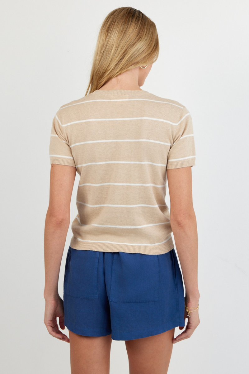 Short Sleeve Crew Neck Knit Top