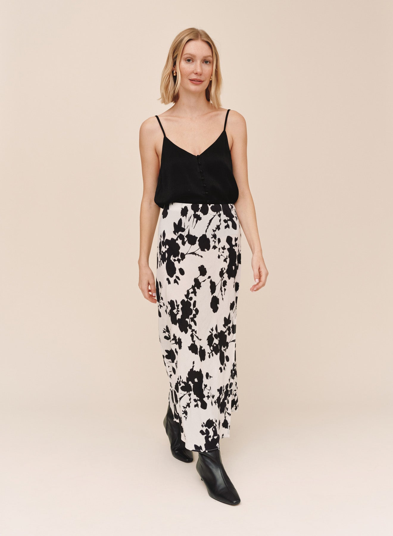 B3537-L73-302 - SIDE SLIT BIAS MAXI SKIRT