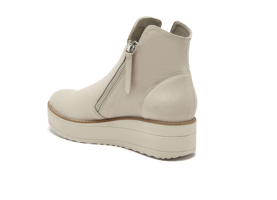 Nene Boot