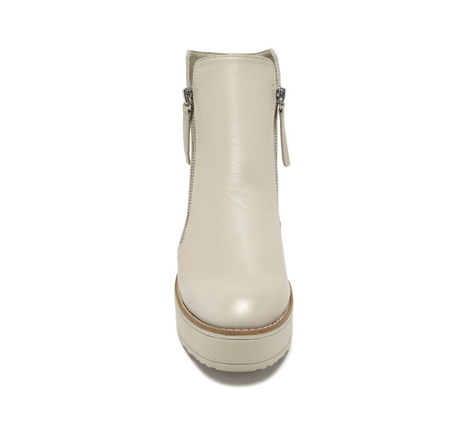 Nene Boot