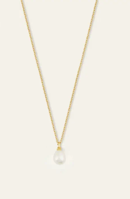 Cloud Pearl Dainty Necklace