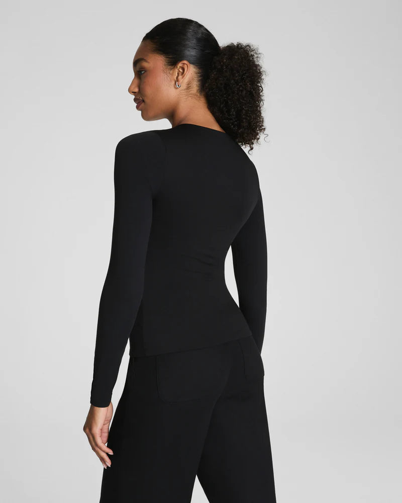 Smoothing Jersey Long Sleeve Crew