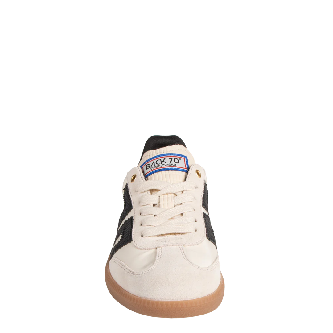 Back 70 Streetwear Ghost Sneakers Beige/Black
