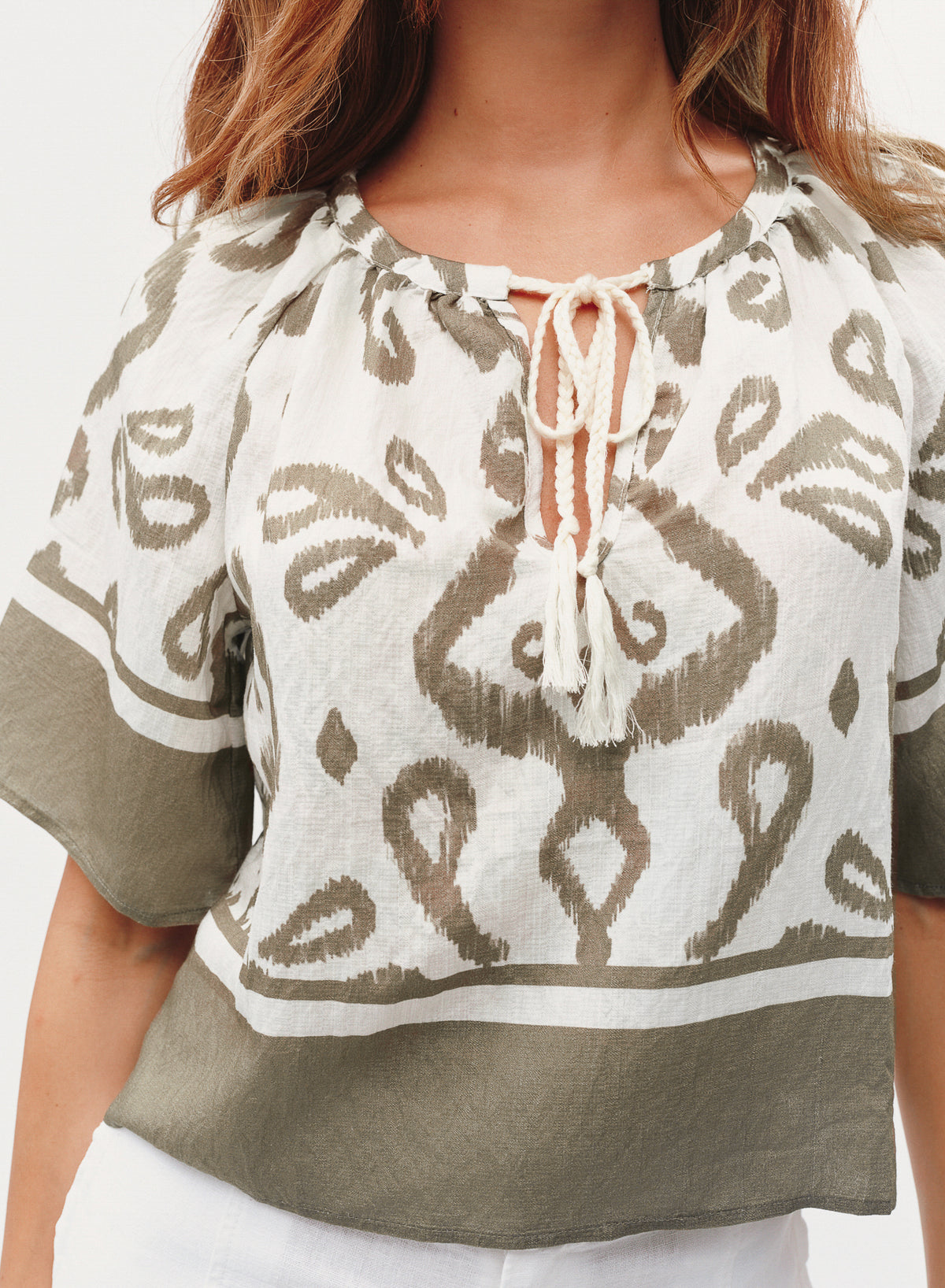 B20494-N47-304 - SHORT SLEEVE TIE FRONT PULLOVER