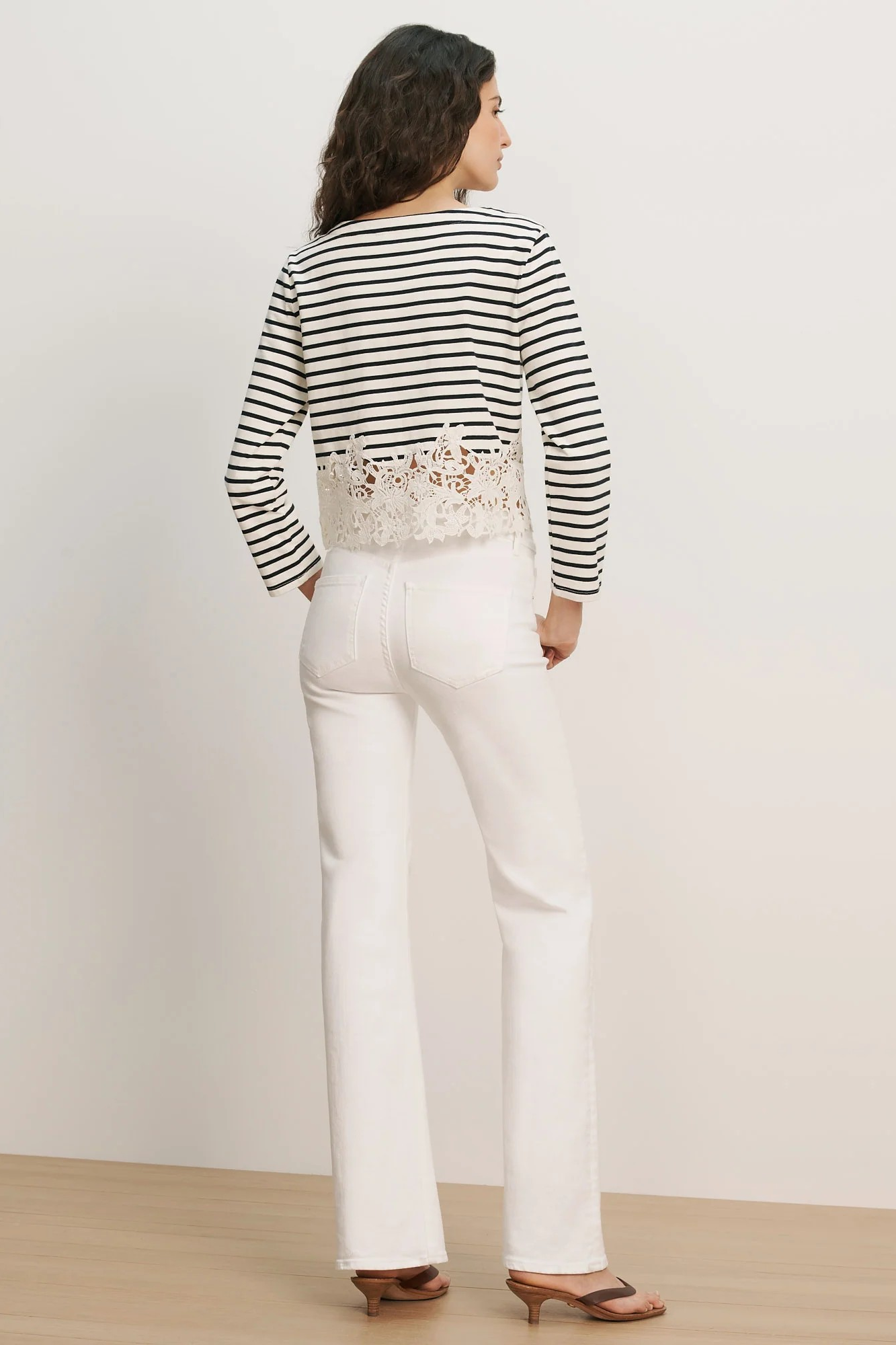 Crosbie Mid Rise Wide Leg Jean