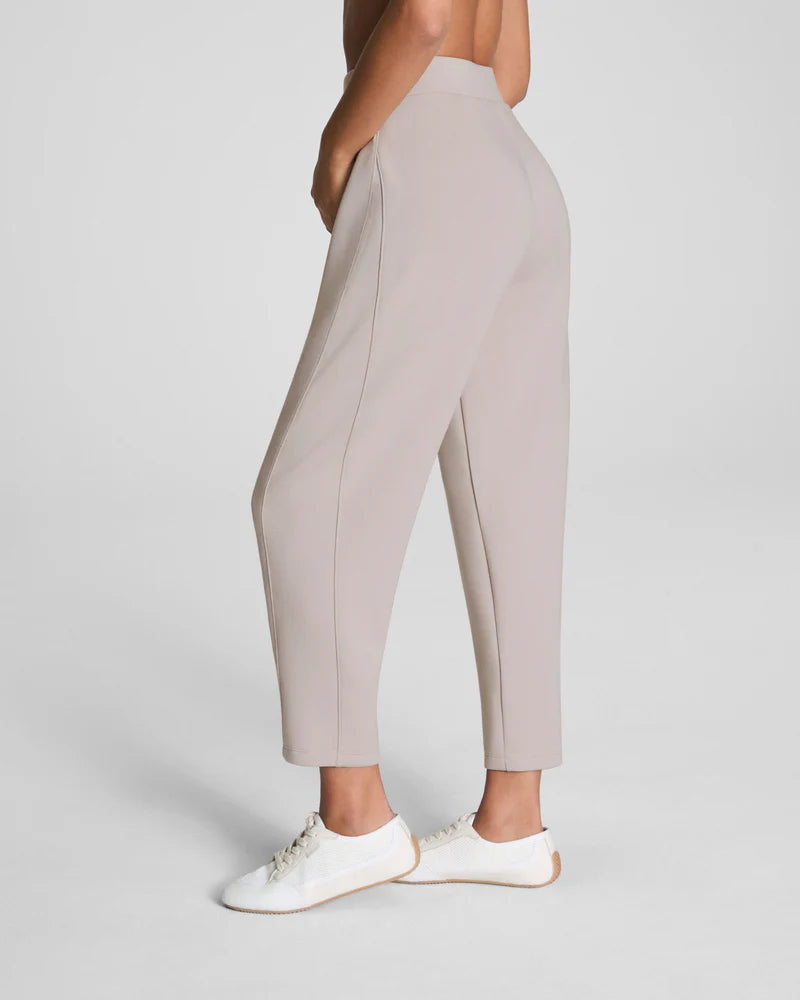 Airessentials Barrel Leg Pant