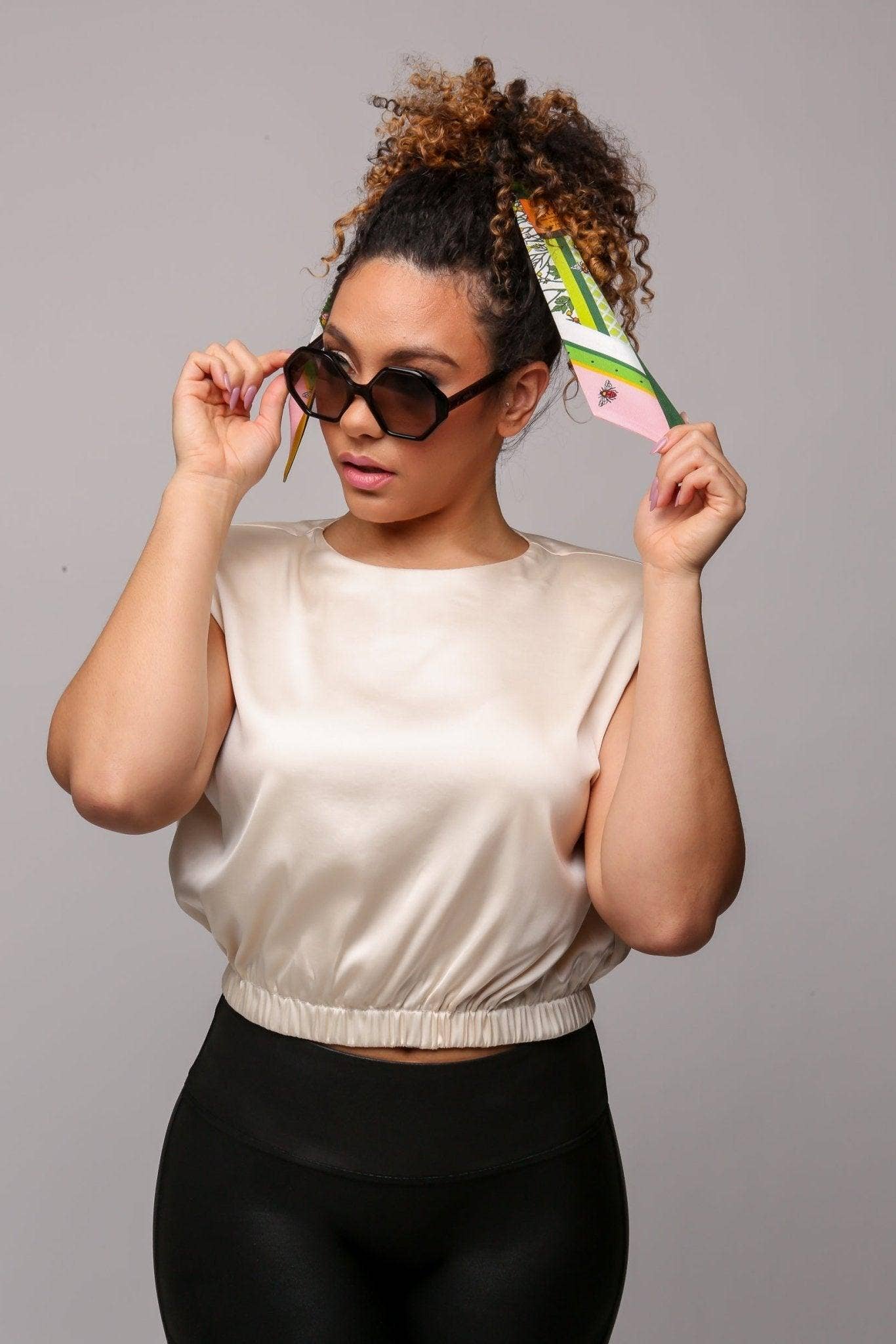 The Carson Silk Mini