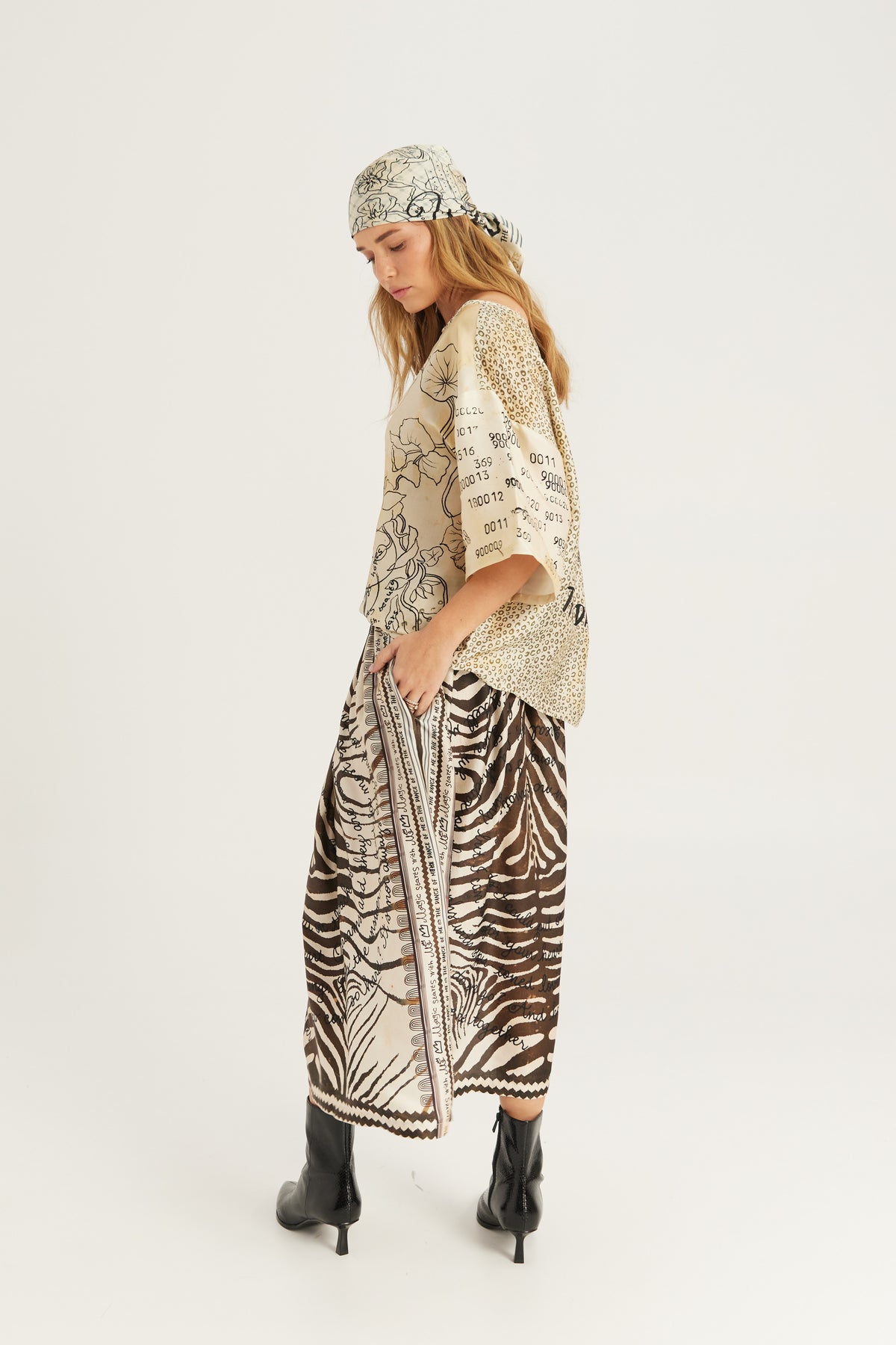 VANESSA MIDI SKIRT