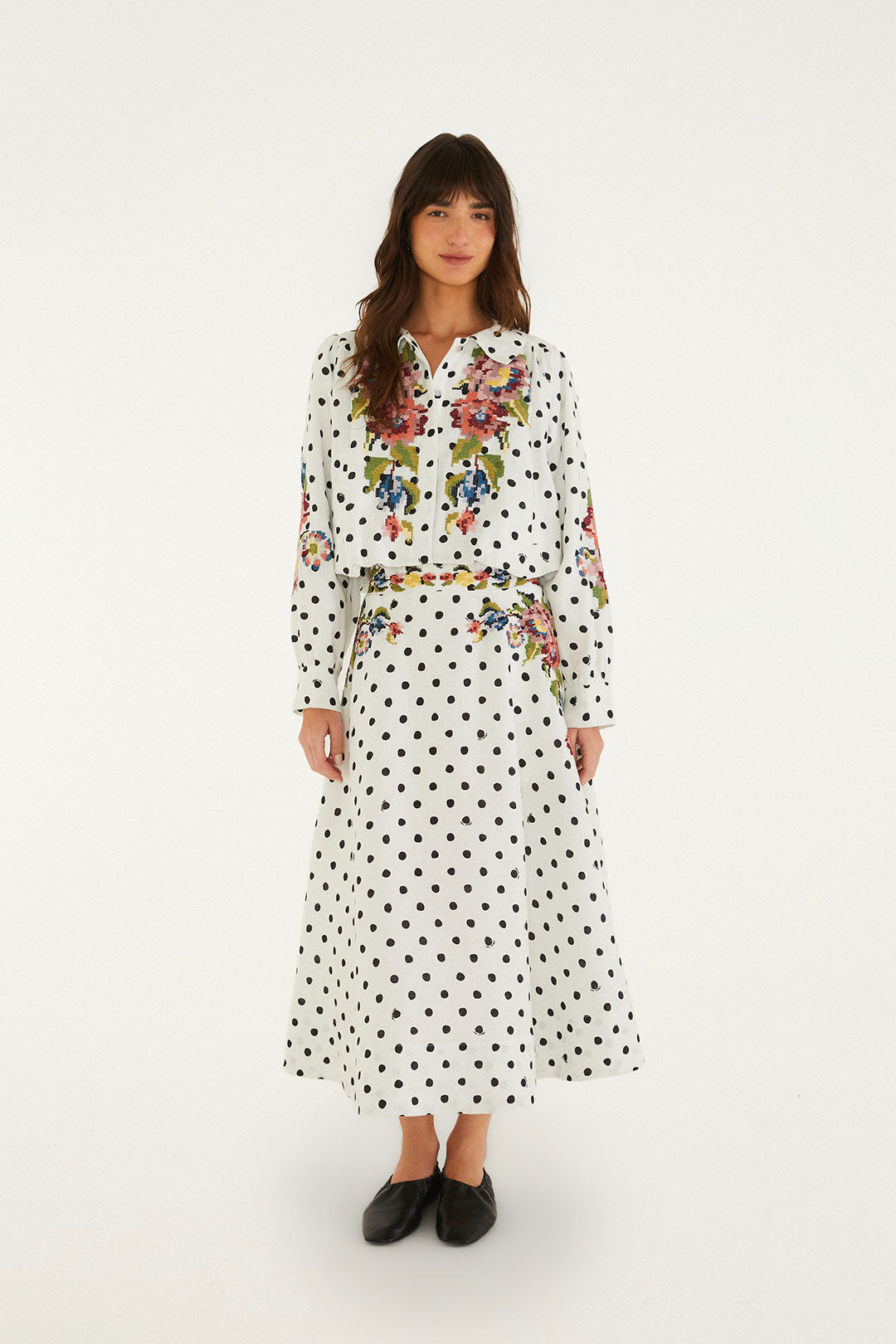 GRANDMA DOTS OFF-WHITE LONG SLEEVE CROP TOP