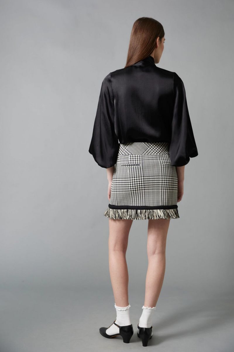 Fringed Mini