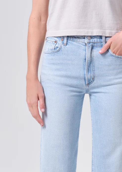 Harper Crop Jean in Flaunt