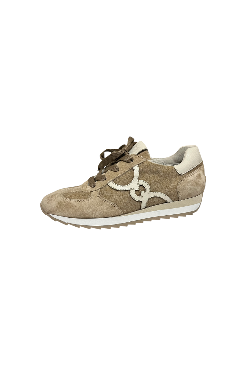 Destin Sneaker