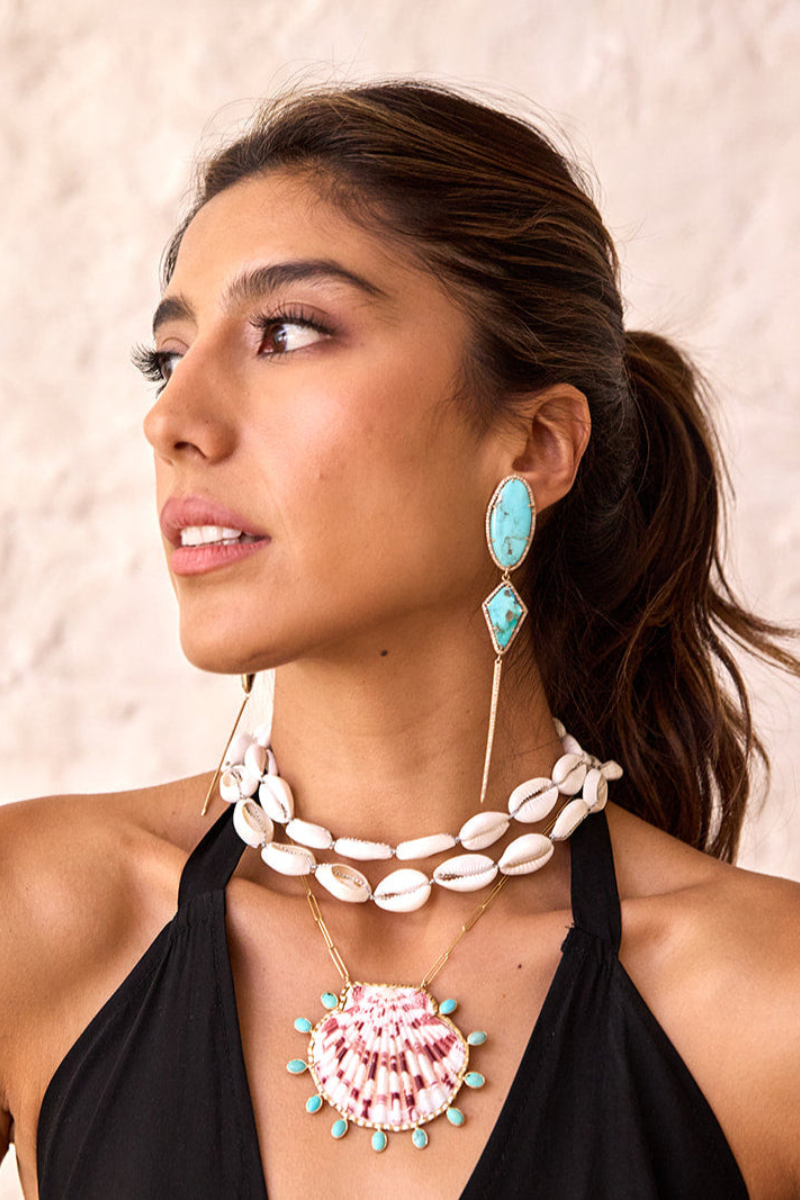 Silver Cowrie Shell Necklace Short