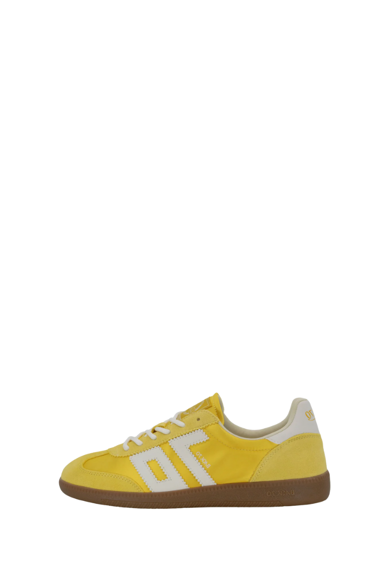Back 70 Streetwear Ghost C26 in Banana Sneakers