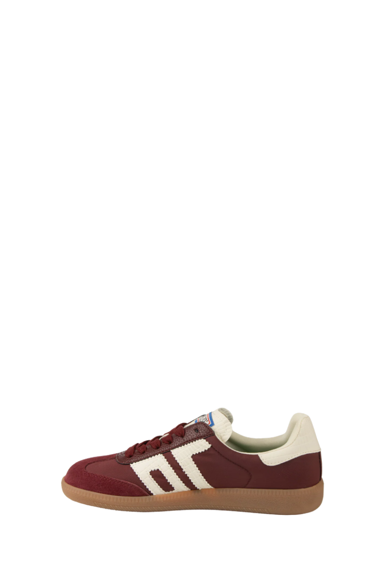Back 70 Streetwear Ghost Sneaker Wine Milk