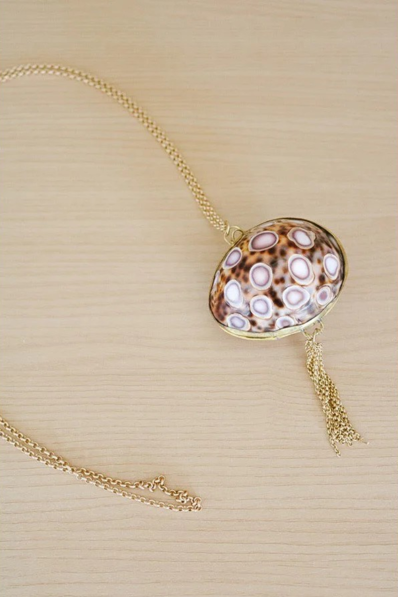 Pecten Shell Trinket Purse Necklace - Small