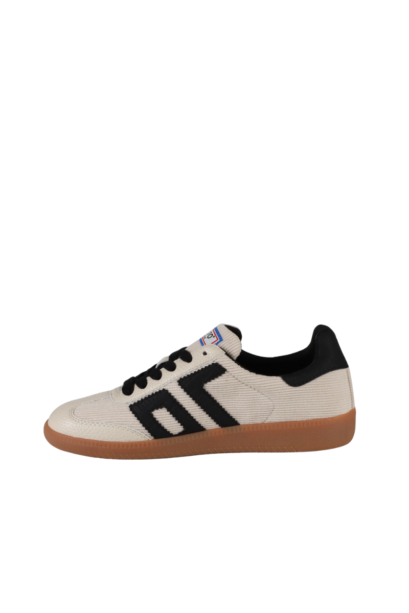 Back 70 Streetwear Cloud Sneakers Cloud Cream Black