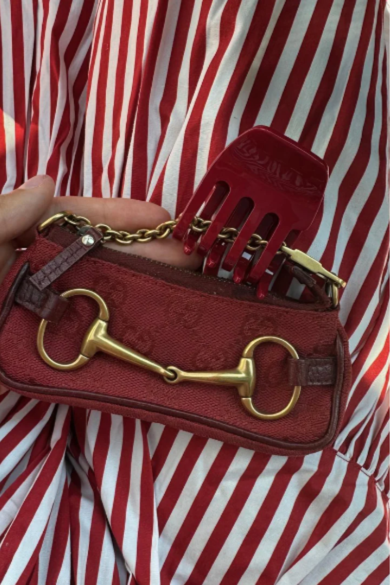 Petite Clip in Cherry Kiss