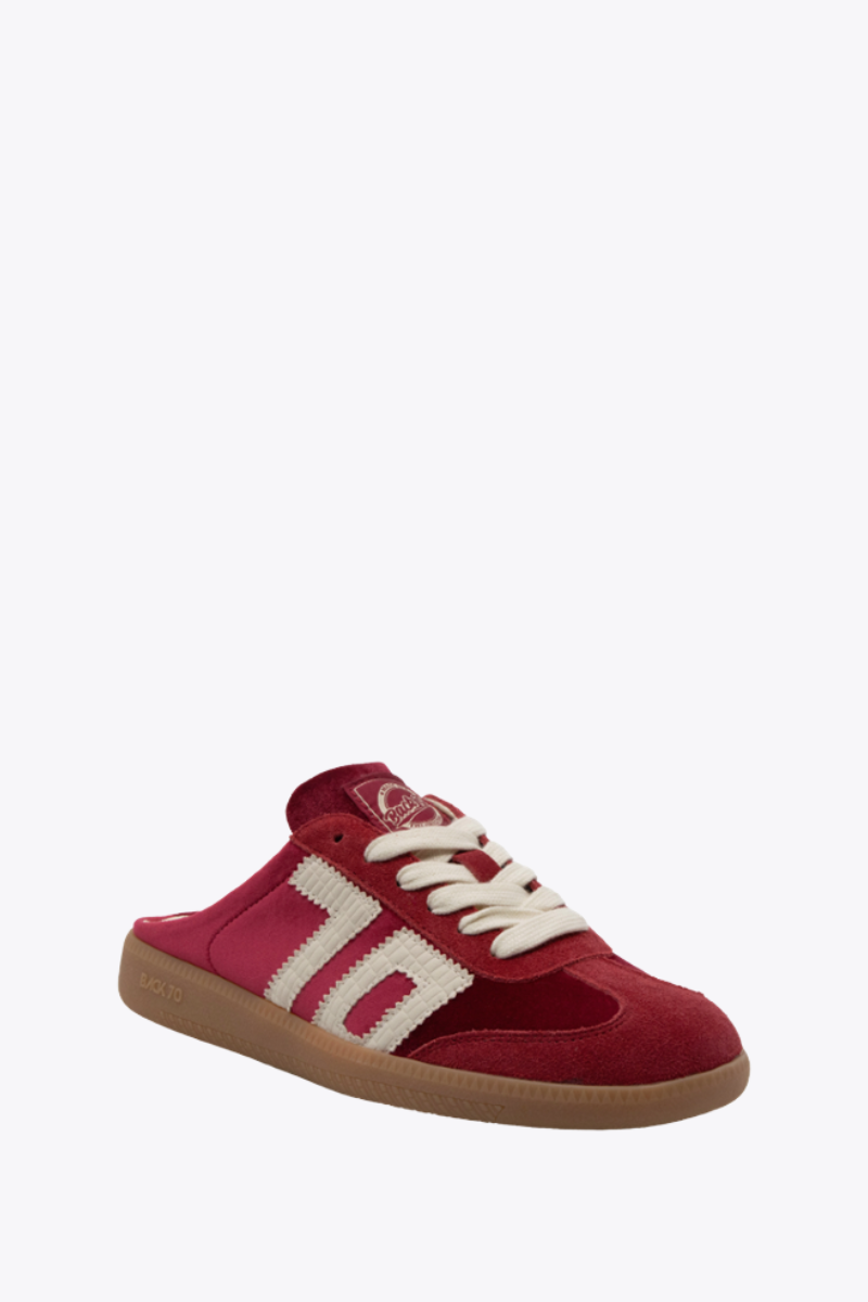Back 70 Streetwear Easter in Velvet Red Milk