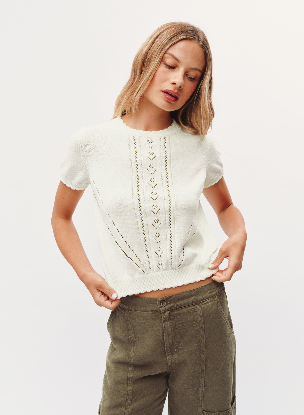 B20578-N66-302 - POINTELLE DETAIL SHORT SLEEVE KNIT TOP