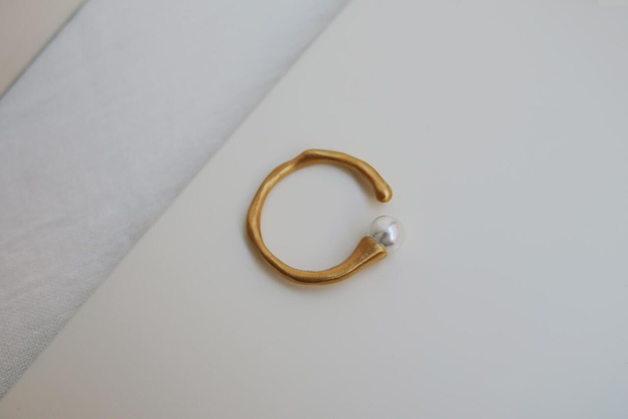 Eclat Golden Ring