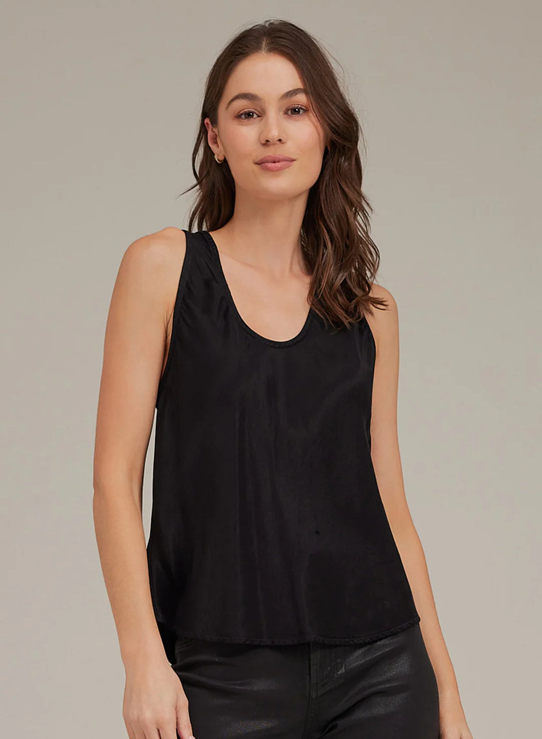 Bella Dahl - Black Scoop Neck Tank