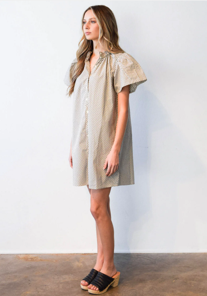 Elastic Collar Shift Dress