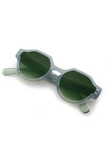 Load image into Gallery viewer, Krewe - Tide Astor Sunglasses