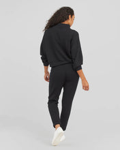 Load image into Gallery viewer, Spanx - Very Black Airessentials Tappered Pant