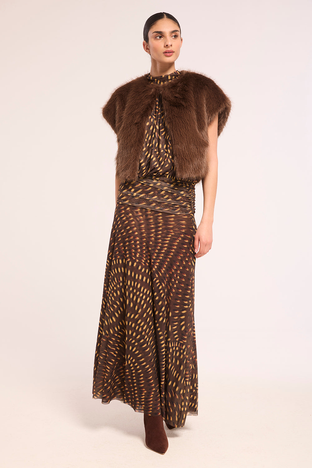 DARK BROWN