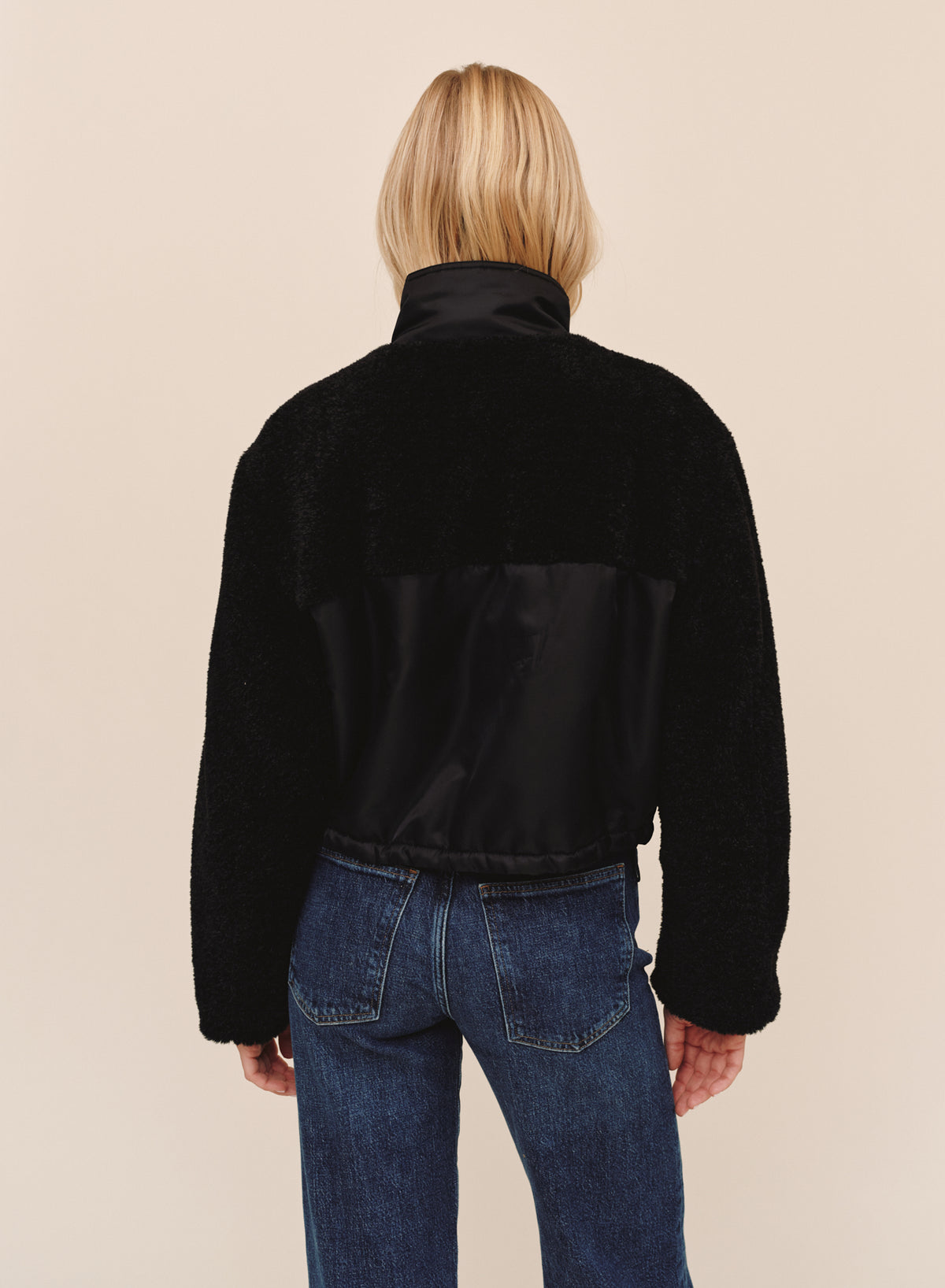 B20205-M50-300 - FUNNEL NECK UTILITY SHERPA JACKET