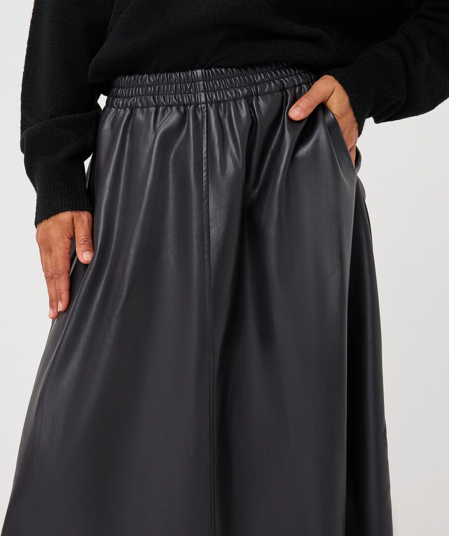 Flowy Skirt