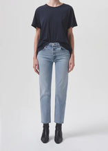 Load image into Gallery viewer, Agolde - Notion Kye Mid Rise Straight Crop Jean