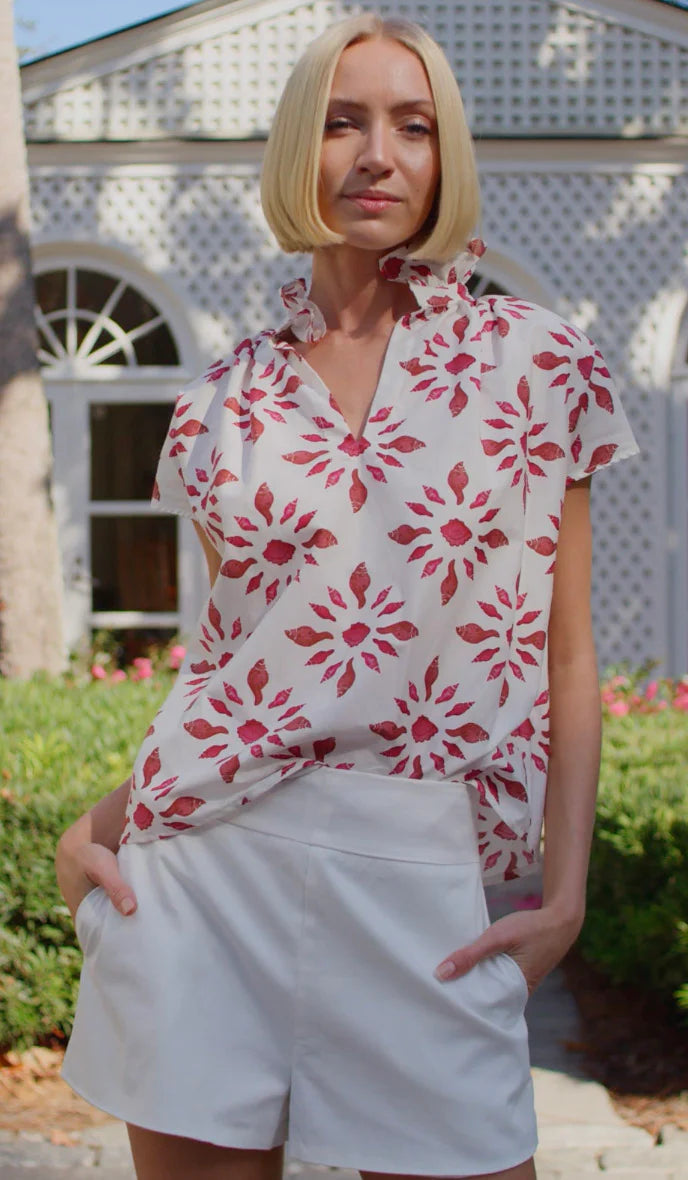 Never A Wallflower - Seashell Vicki Short Sleeve Top